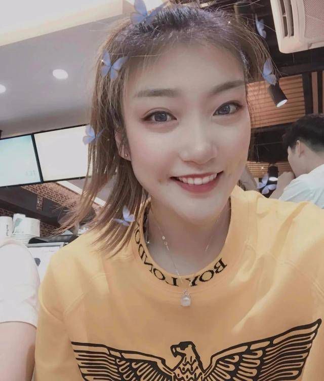 王多鱼打扑克